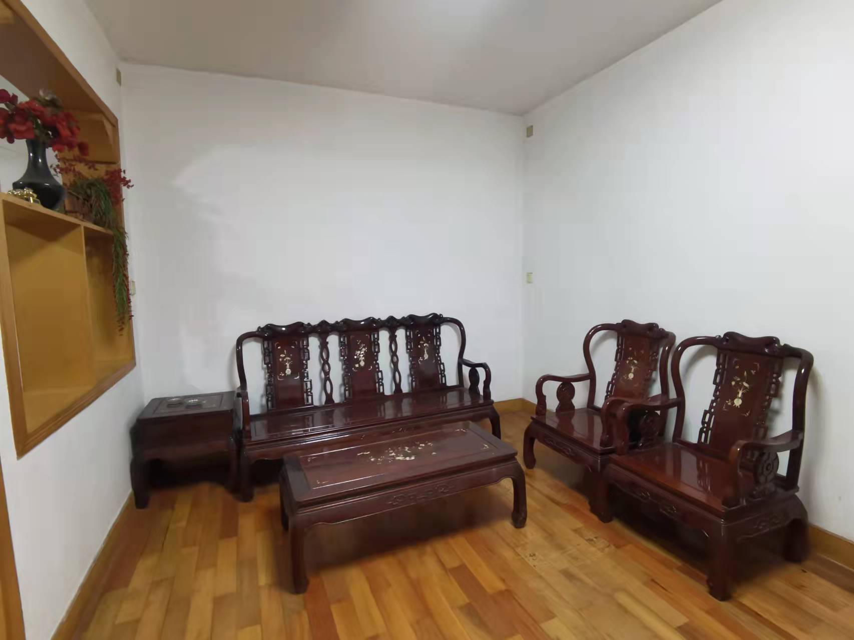 晏家湾村 2室2厅1卫 900.0元/月 晏家湾村 2室2厅1卫 900.0元/月室内图