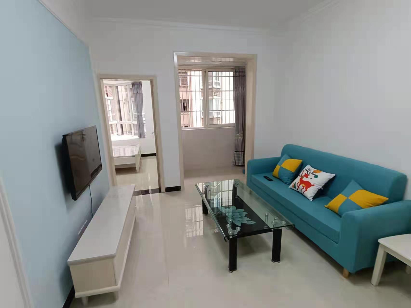 南湖锦苑 1室1厅1卫 1800.0元/月 南湖锦苑 1室1厅1卫 1800.0元/月室内图