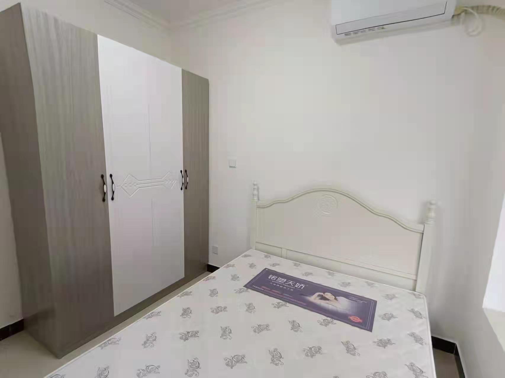 南湖锦苑 1室1厅1卫 1800.0元/月 南湖锦苑 1室1厅1卫 1800.0元/月室内图