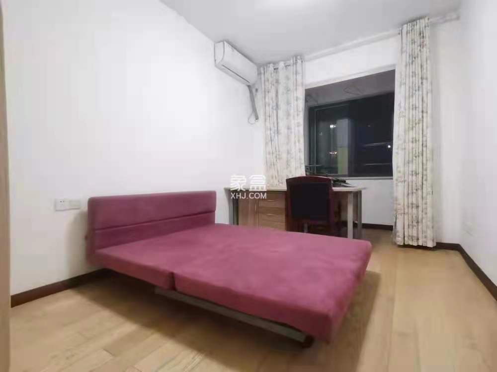 嘉墅翰林阁 3室2厅2卫 68.0万 嘉墅翰林阁 3室2厅2卫 68.0万客厅