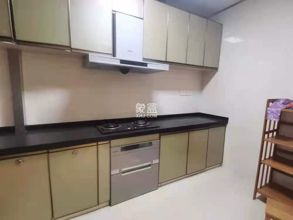 嘉墅翰林阁 3室2厅2卫 68.0万 嘉墅翰林阁 3室2厅2卫 68.0万客厅