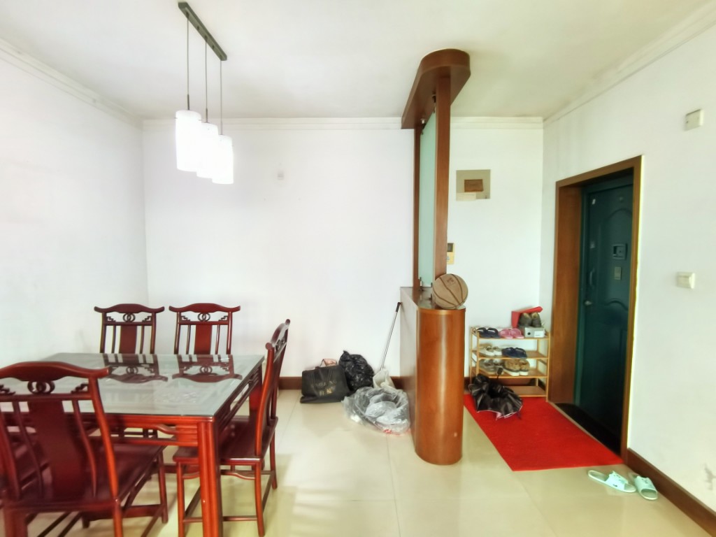 轩竹楼 3室2厅1卫 46.8万 轩竹楼 3室2厅1卫 46.8万客厅