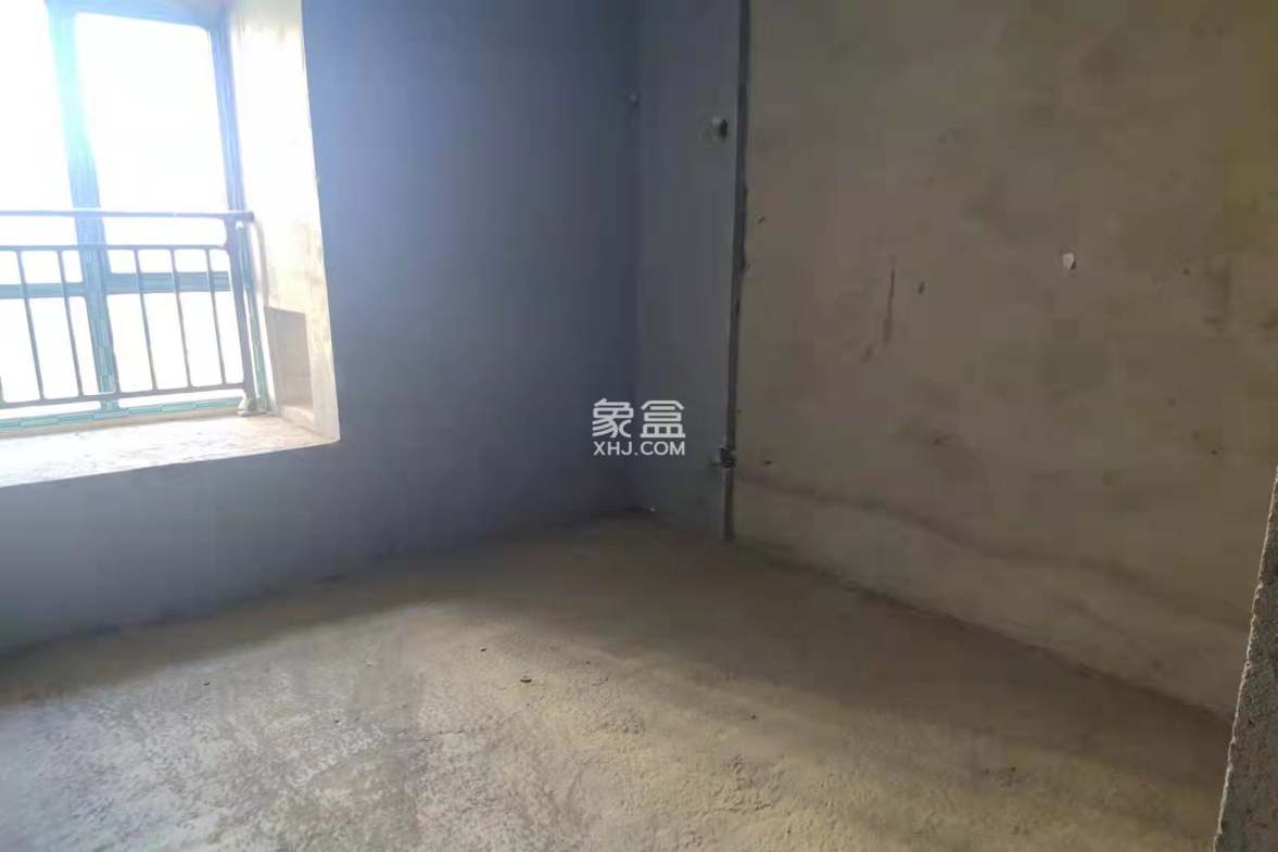 诚信东郡 3室2厅2卫 48.8万 诚信东郡 3室2厅2卫 48.8万卧室