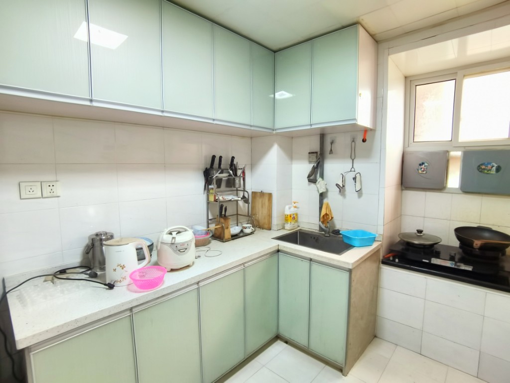 轩竹楼 3室2厅1卫 46.8万 轩竹楼 3室2厅1卫 46.8万客厅