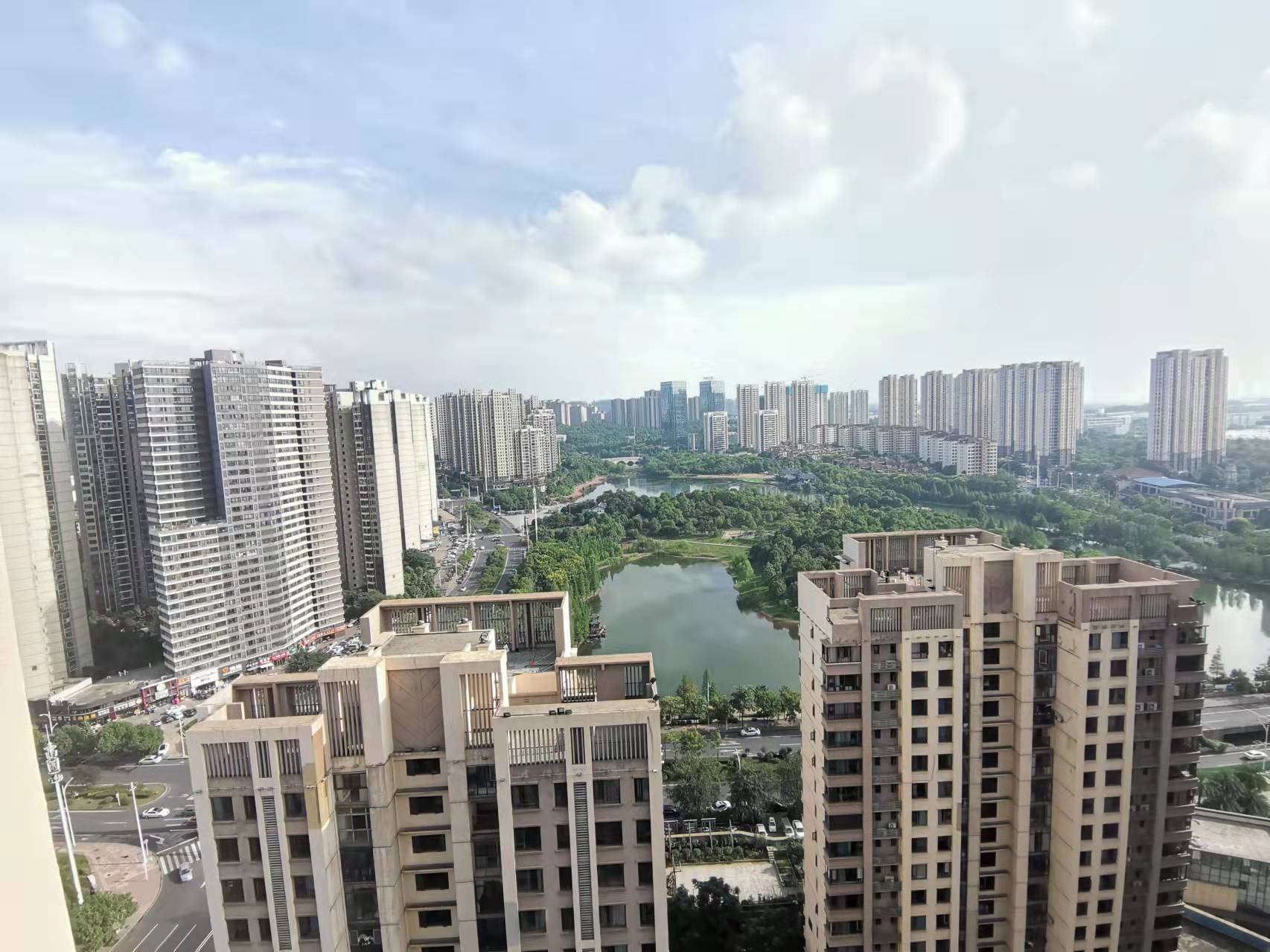 蓝溪谷 3室1厅1卫 65.0万 蓝溪谷 3室1厅1卫 65.0万客厅