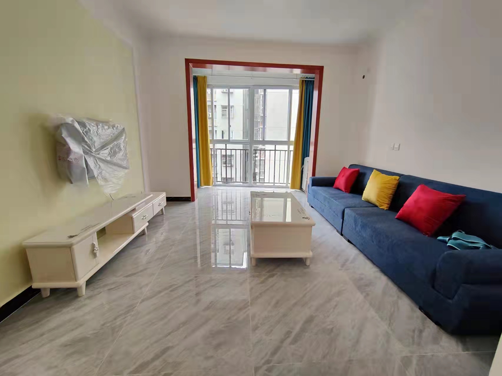 长顺家园 1室1厅1卫 1900.00元/月 长顺家园 1室1厅1卫 1900.00元/月室内图