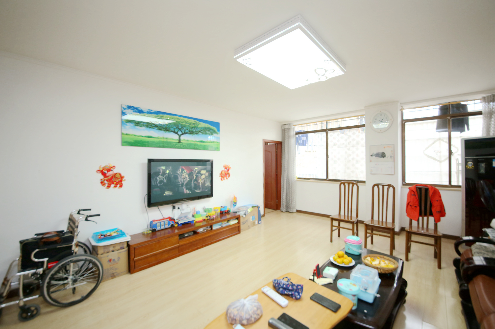 大众公寓（人人家宿舍）  2室2厅2卫   182.00万室内图1