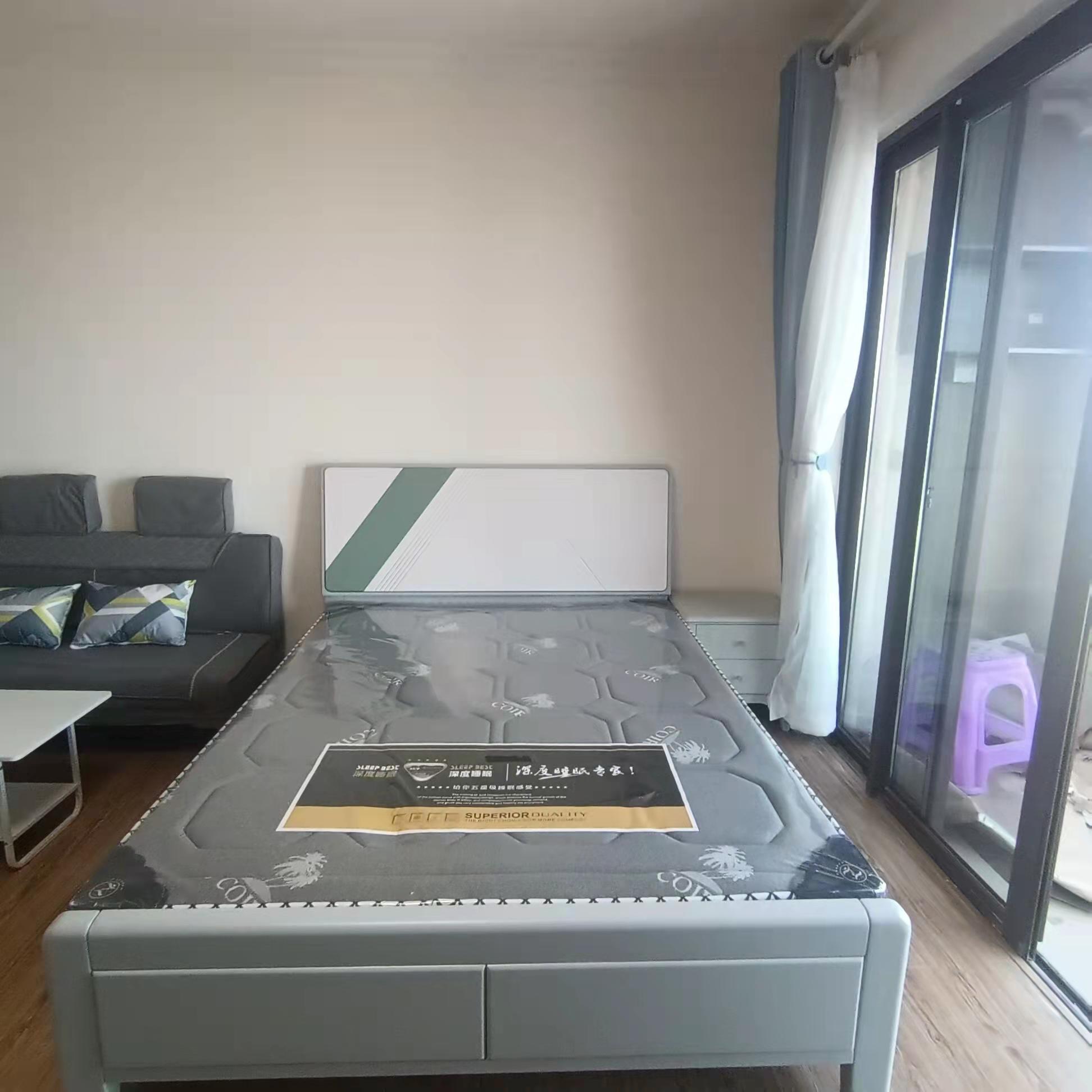 华耀碧桂园十里江湾誉峯 1室1厅1卫 1200.0元/月 华耀碧桂园十里江湾誉峯 1室1厅1卫 1200.0元/月室内图