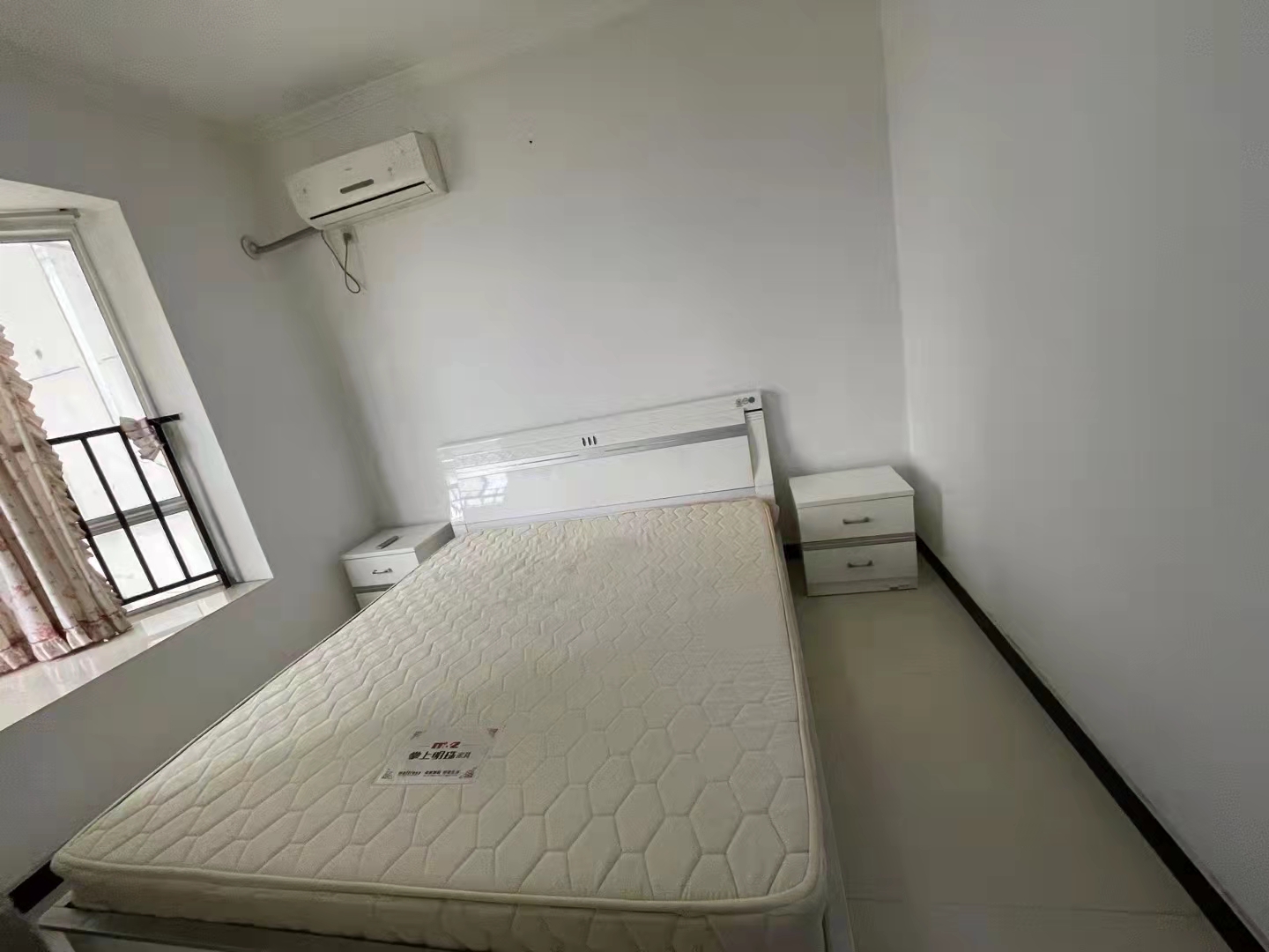 南湖锦苑 2室1厅1卫 1600.0元/月 南湖锦苑 2室1厅1卫 1600.0元/月室内图