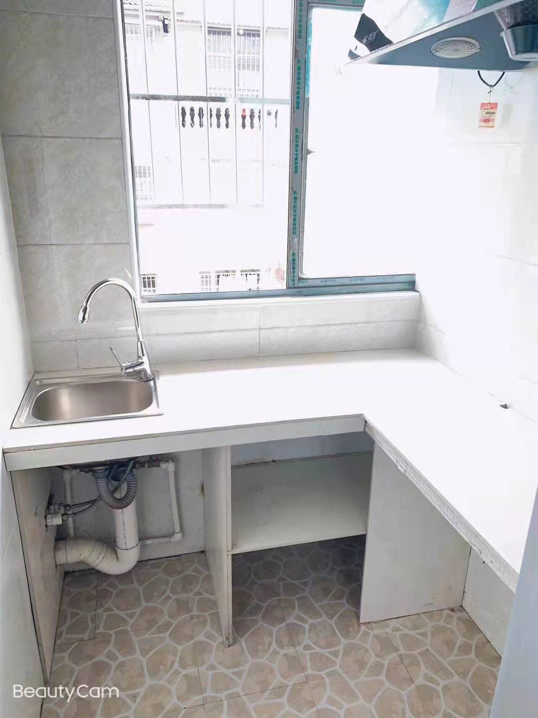 晨光小区 2室2厅1卫 950.0元/月 晨光小区 2室2厅1卫 950.0元/月室内图