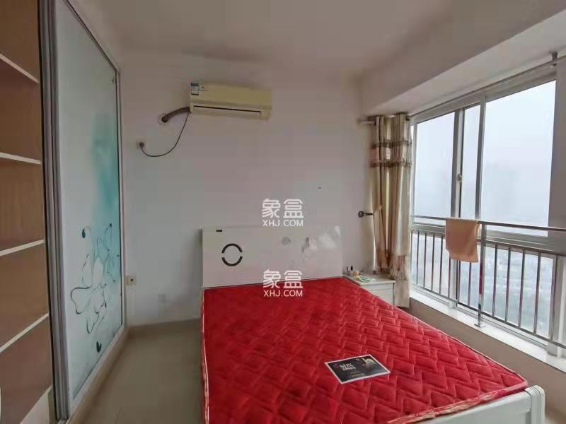 印象华都 3室2厅2卫 1800.0元/月 印象华都 3室2厅2卫 1800.0元/月室内图