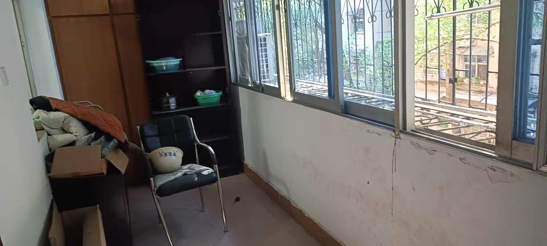 全丰小区 2室2厅1卫 800.0元/月 全丰小区 2室2厅1卫 800.0元/月室内图