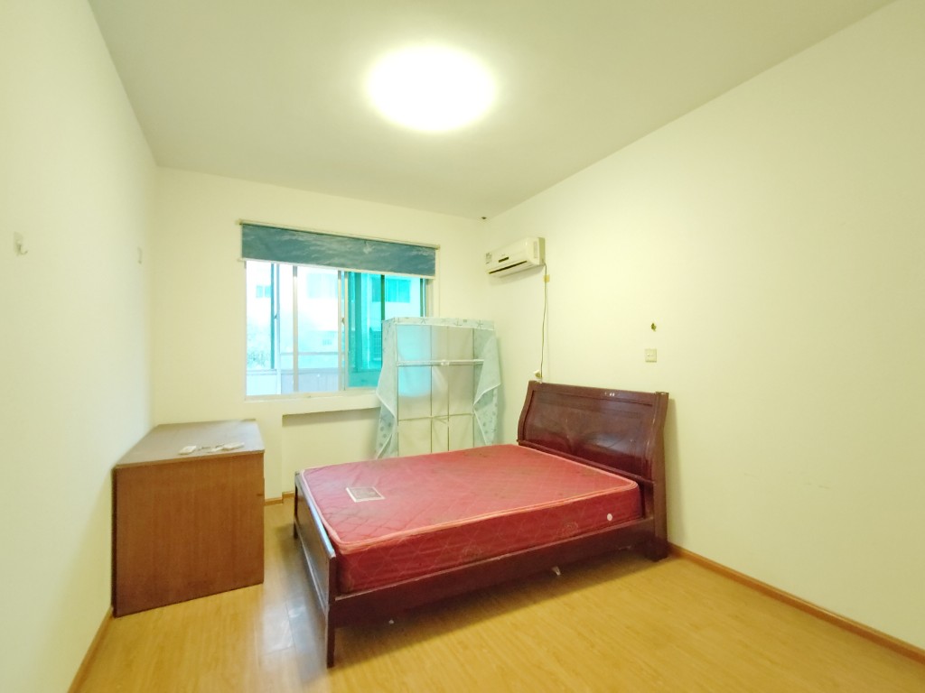 机关小区 3室2厅2卫 1700.0元/月 机关小区 3室2厅2卫 1700.0元/月室内图