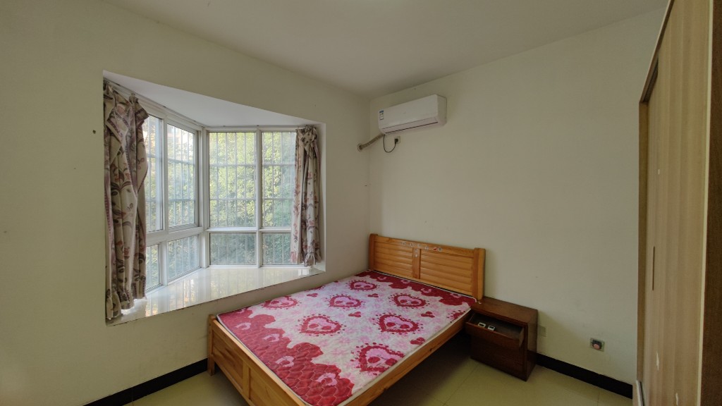 南湖锦苑  2室2厅1卫   2200.00元/月室内图