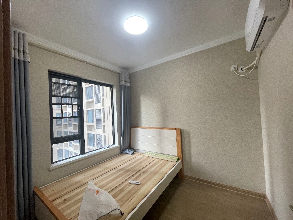 美的梧桐庄园 3室2厅2卫 1900.0元/月 美的梧桐庄园 3室2厅2卫 1900.0元/月室内图