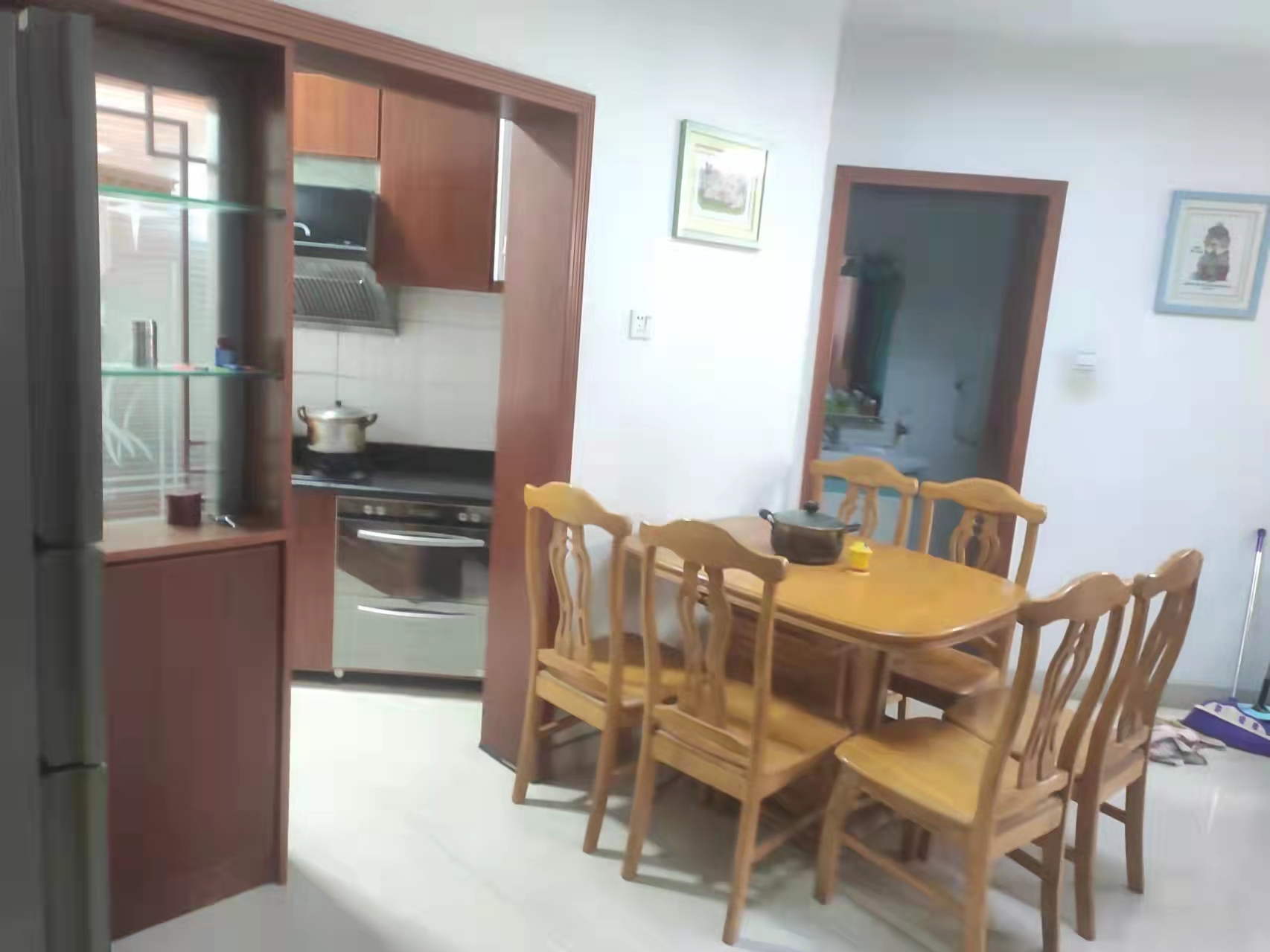 紫东花园 3室2厅1卫 1300.0元/月 紫东花园 3室2厅1卫 1300.0元/月室内图