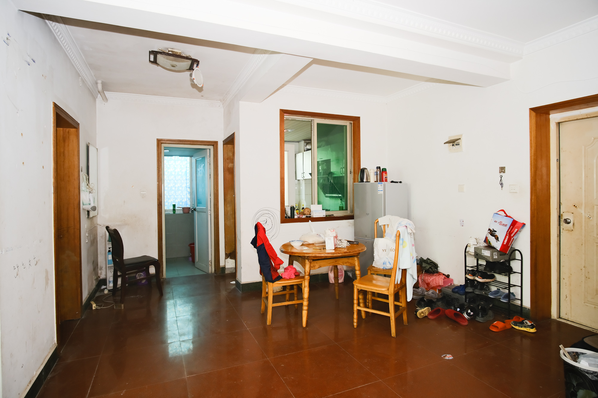 中南汽车世界 3室2厅1卫 52.8万 中南汽车世界 3室2厅1卫 52.8万客厅