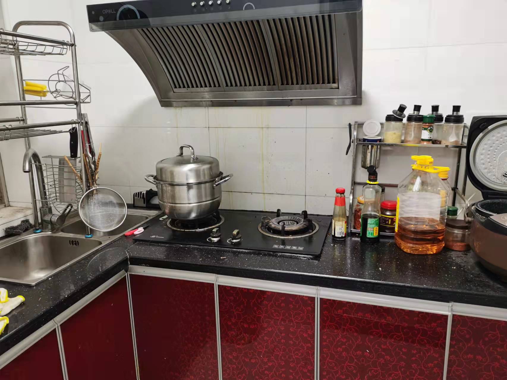 宇元万向城 2室2厅1卫 2000.0元/月 宇元万向城 2室2厅1卫 2000.0元/月室内图