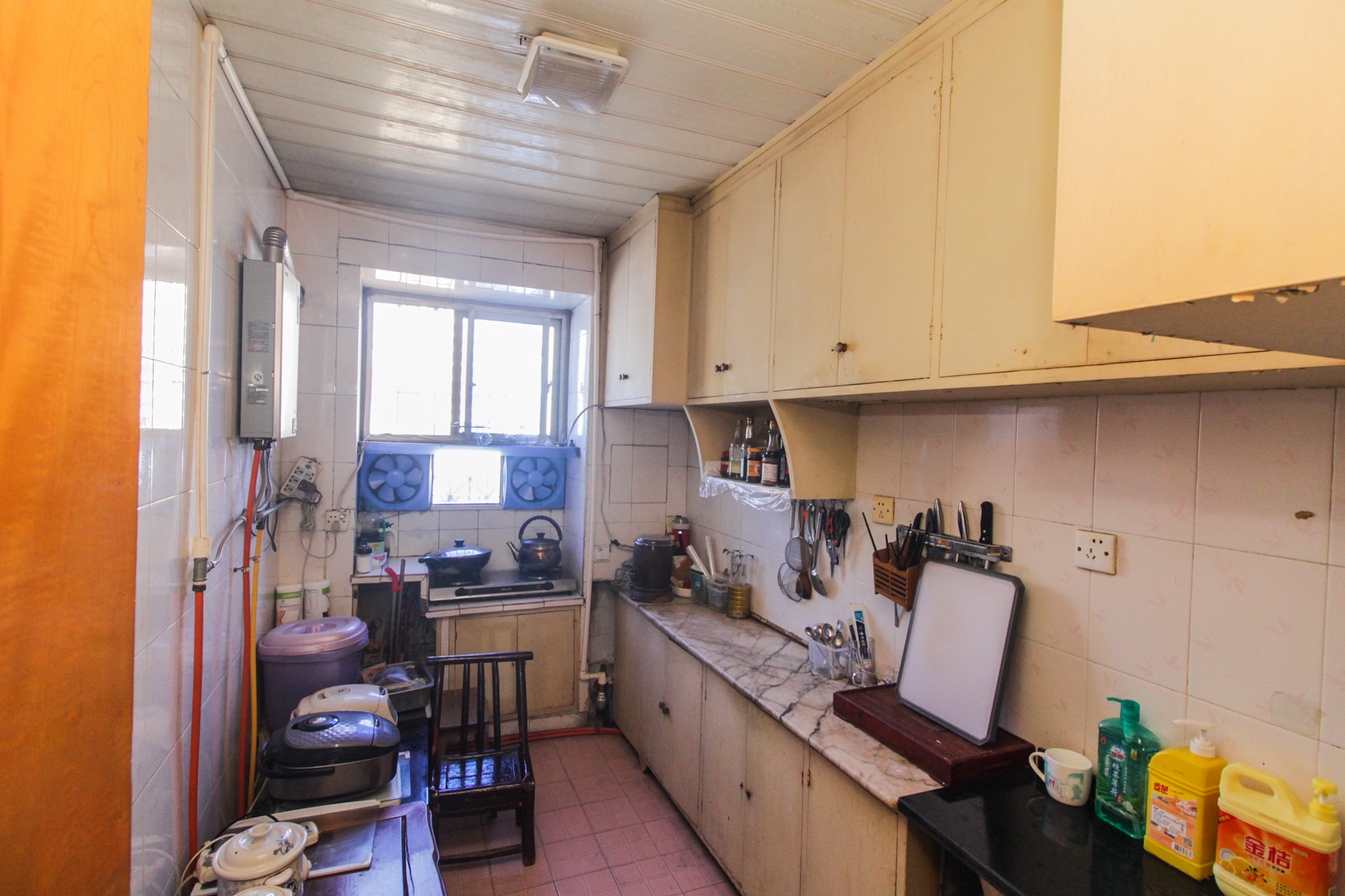 中建五局天心苑 2室1厅1卫 40.0万 中建五局天心苑 2室1厅1卫 40.0万厨房