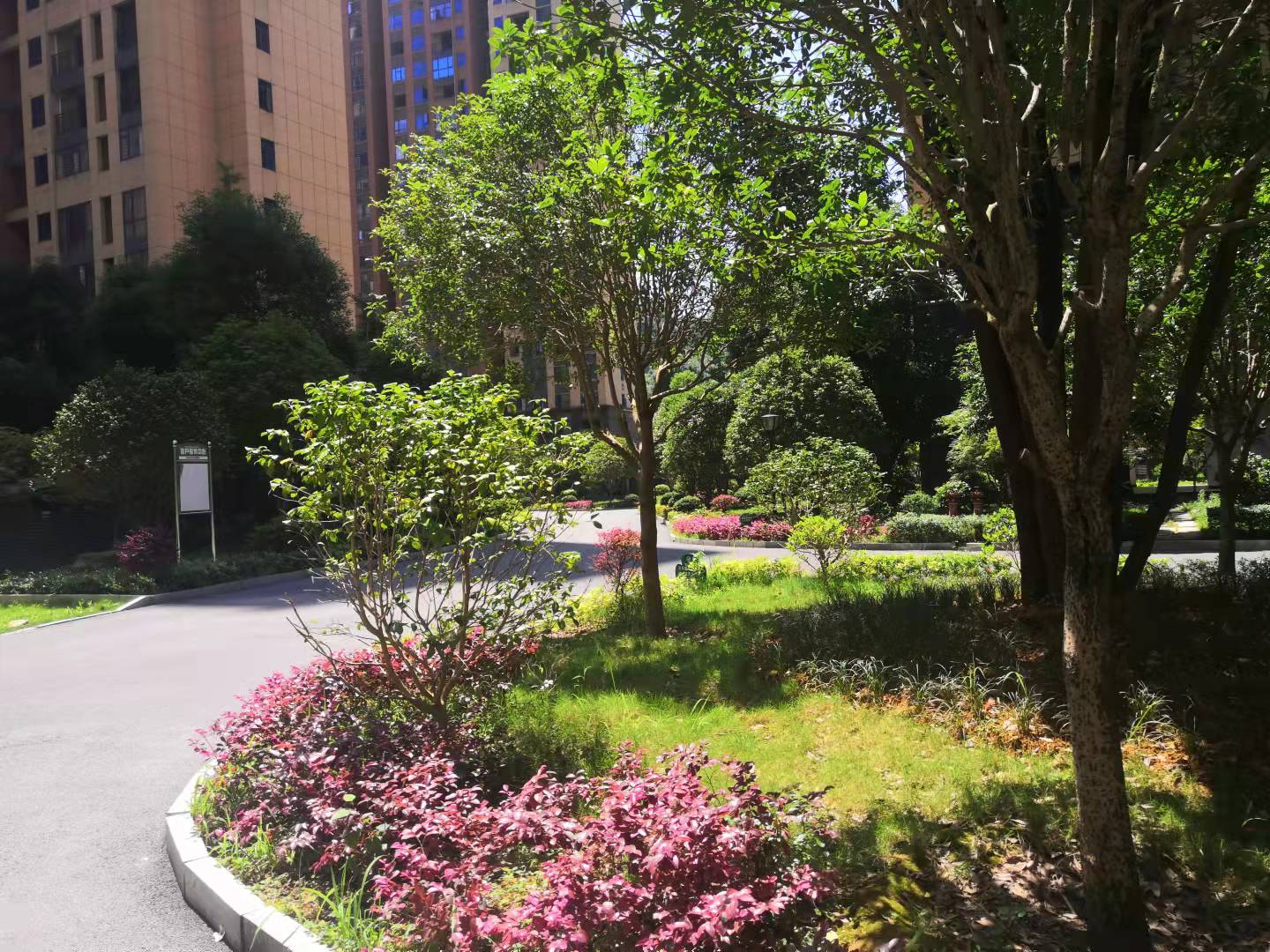 皇城御园 1室1厅1卫 46.8万 皇城御园 1室1厅1卫 46.8万卫生间