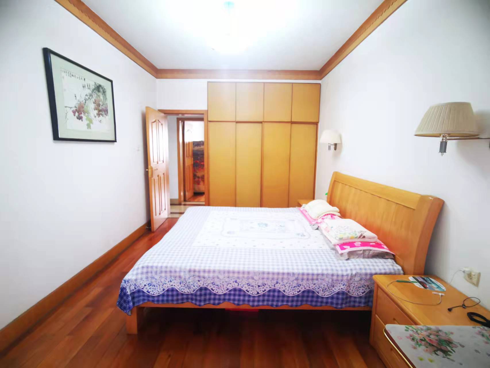 政华小区 3室2厅1卫 69.0万 政华小区 3室2厅1卫 69.0万客厅