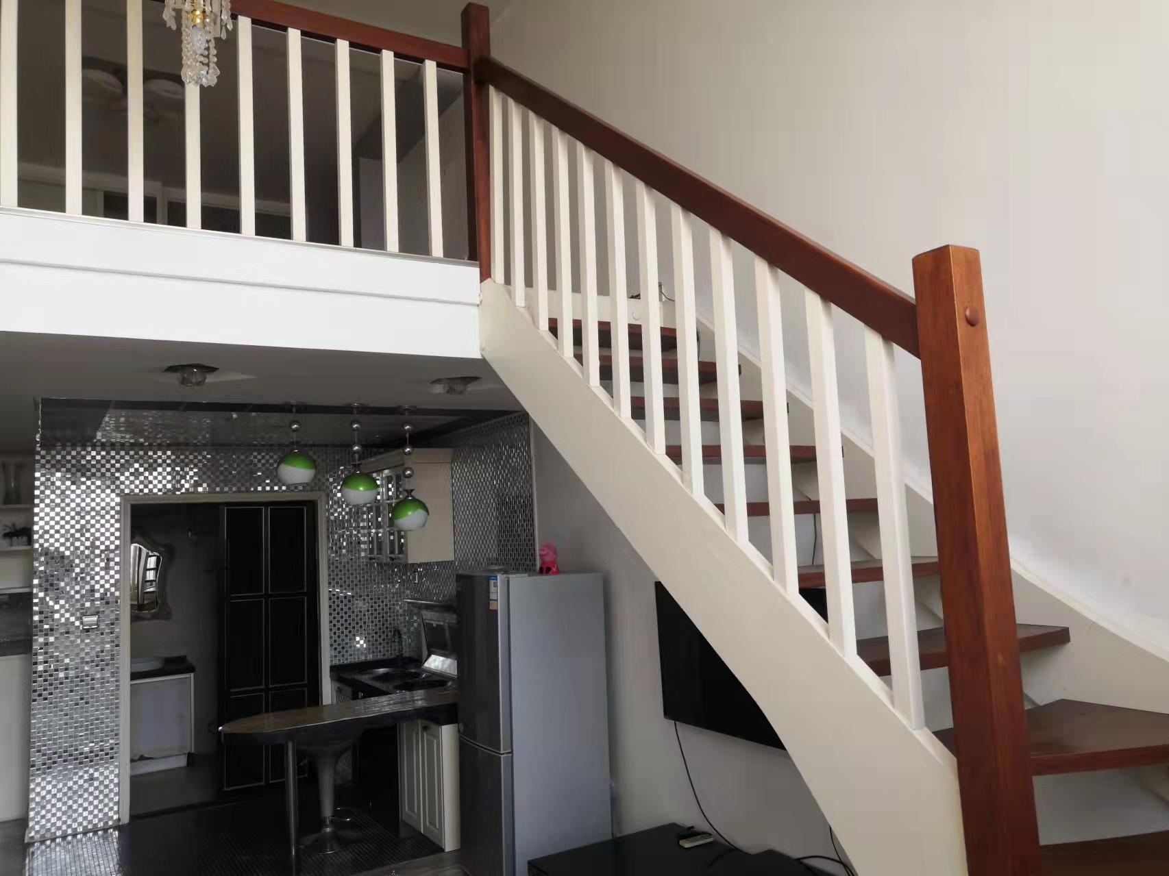 皇城御园 1室1厅1卫 46.8万 皇城御园 1室1厅1卫 46.8万客厅