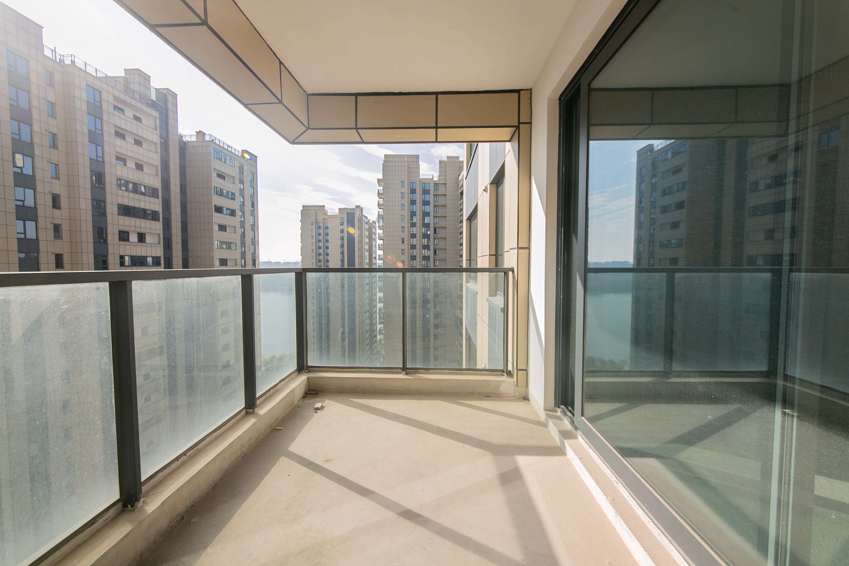 湘江壹号（创远湘江壹号）  4室2厅2卫    362.0万其他