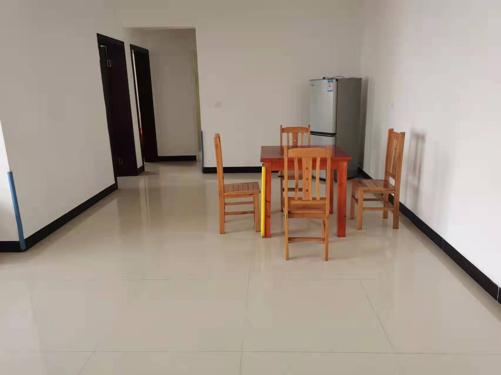 长河广场(待清理) 2室2厅1卫 1600.0元/月 长河广场(待清理) 2室2厅1卫 1600.0元/月室内图