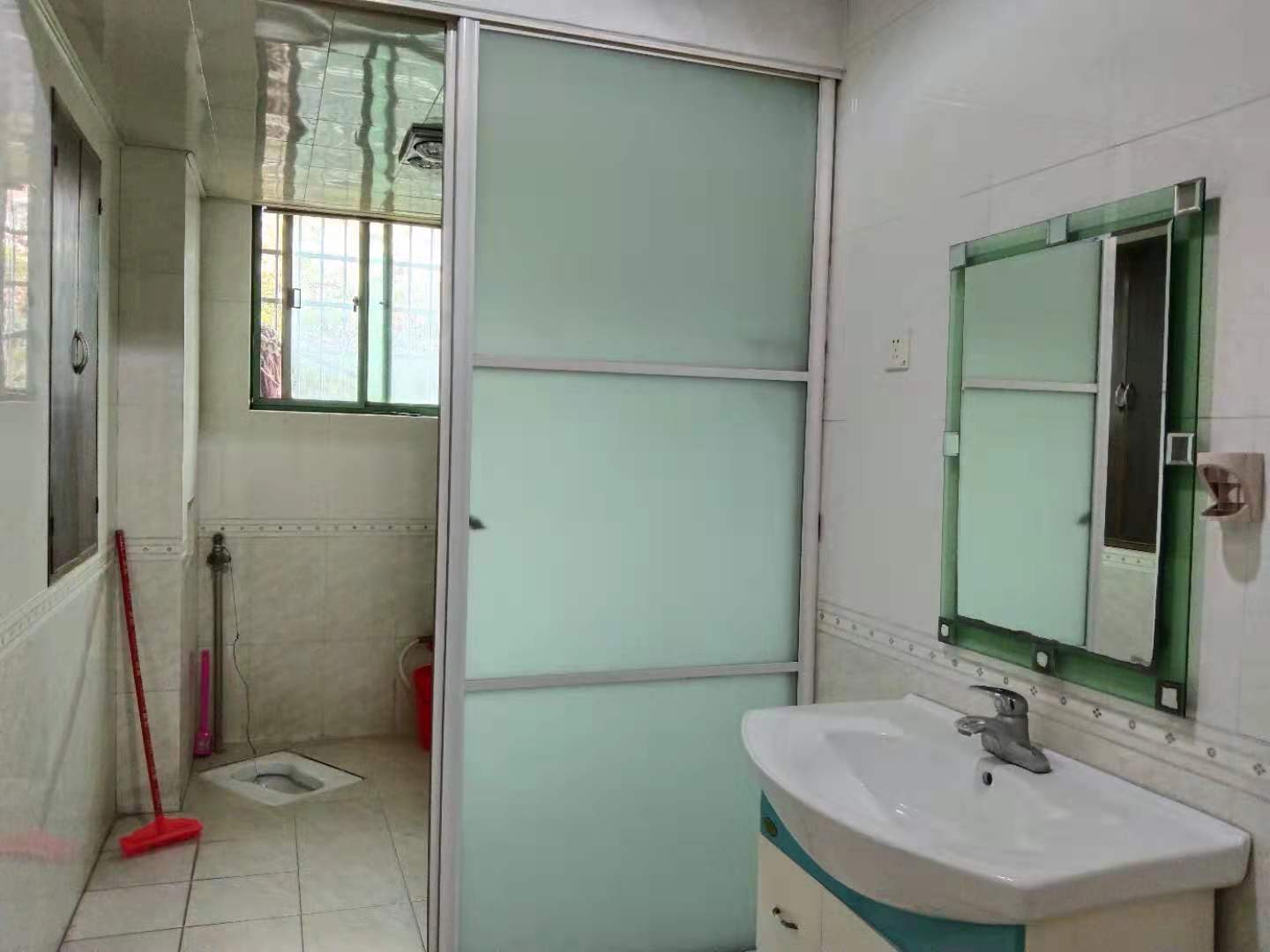 耐火村  3室2厅1卫   1500.00元/月室内图