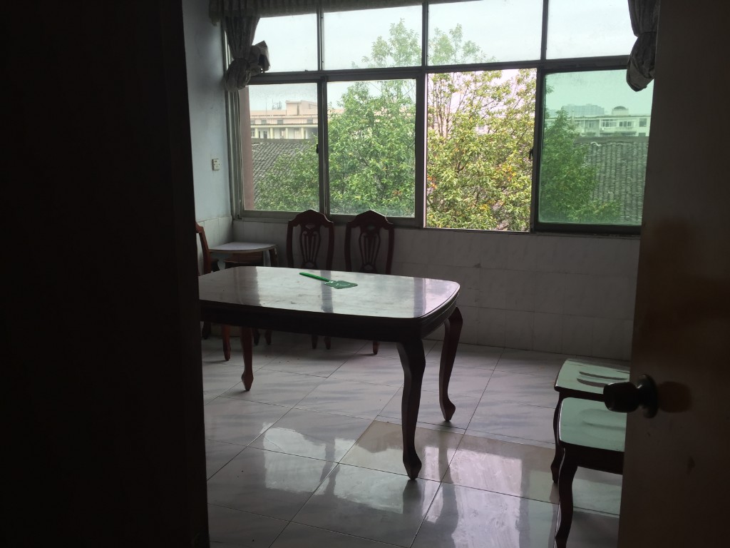 桃师附小宿舍  3室2厅1卫    53.0万 桃师附小宿舍  3室2厅1卫    53.0万