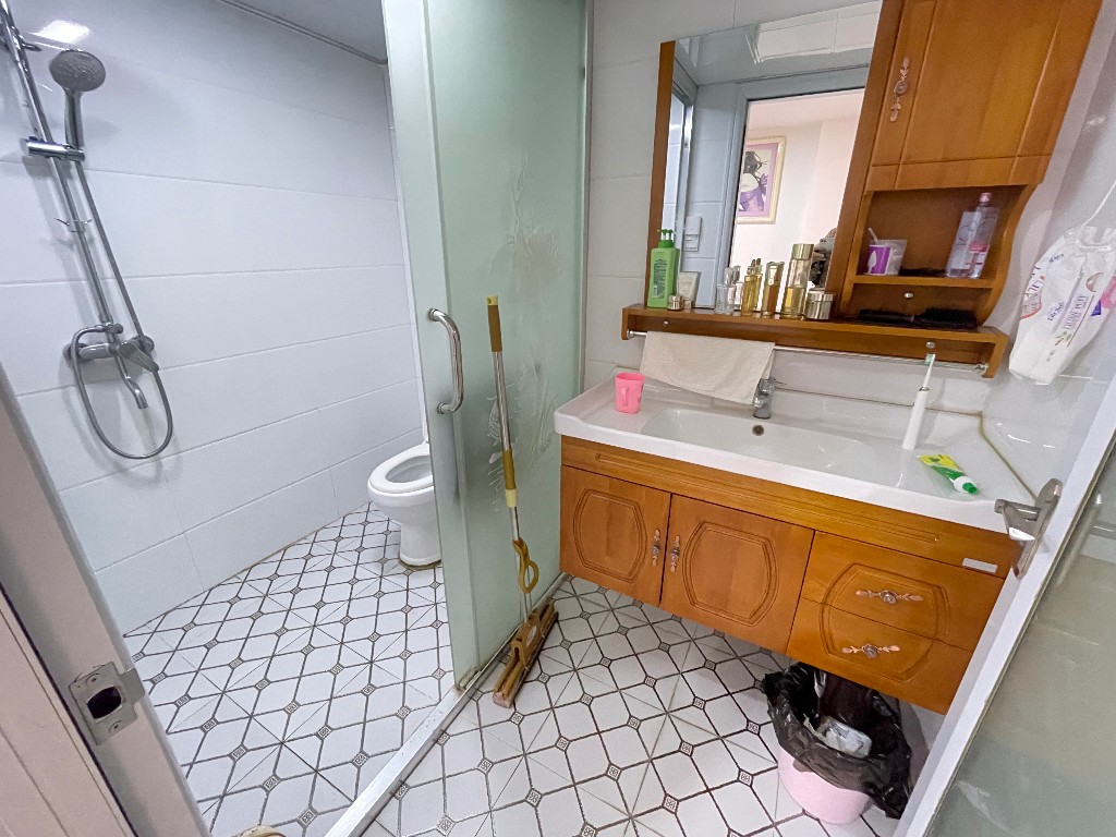 旺城天悦领秀香江  0室0厅0卫    50.0万 旺城天悦领秀香江  0室0厅0卫    50.0万客厅