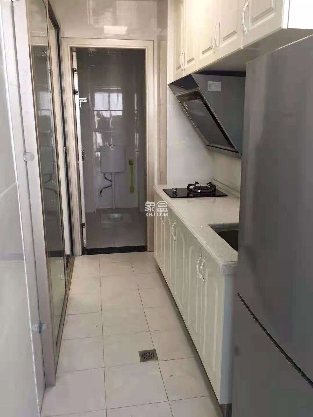 新都汇 1室1厅1卫 1500.0元/月 新都汇 1室1厅1卫 1500.0元/月室内图