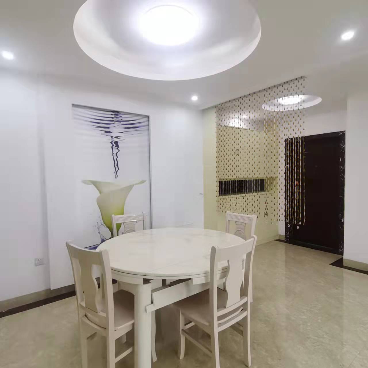 中天星城 3室2厅1卫 2200.0元/月 中天星城 3室2厅1卫 2200.0元/月室内图