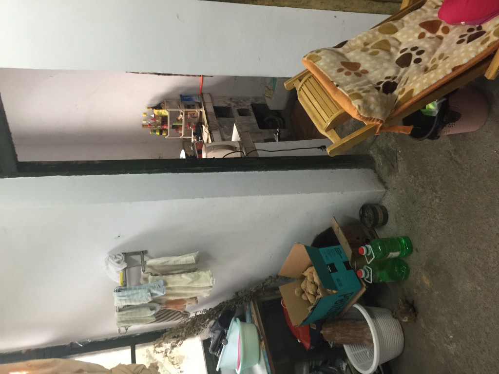 桃师附小宿舍  3室2厅1卫    40.0万 桃师附小宿舍  3室2厅1卫    40.0万客厅