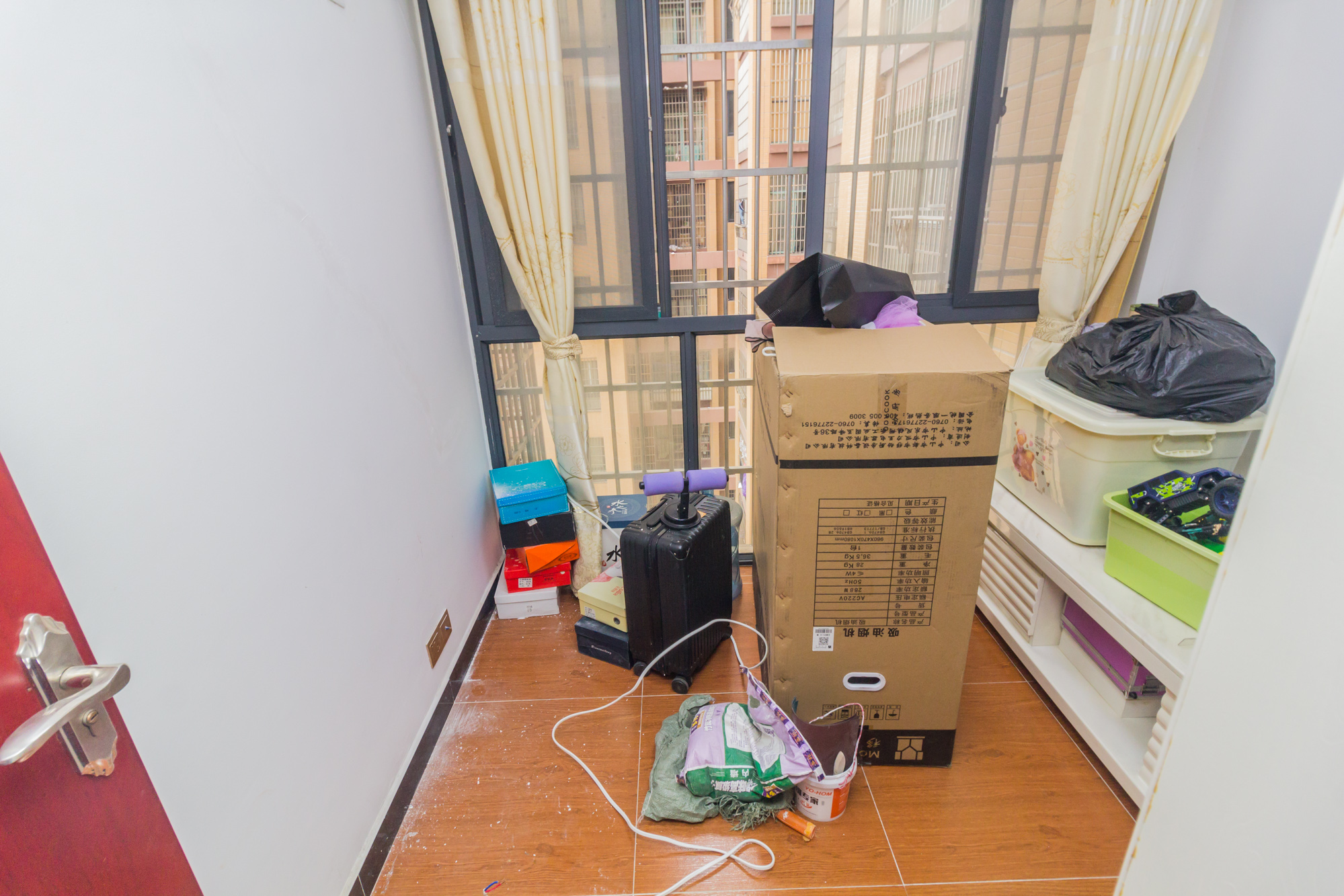 领东汇  3室2厅1卫    80.0万阳台