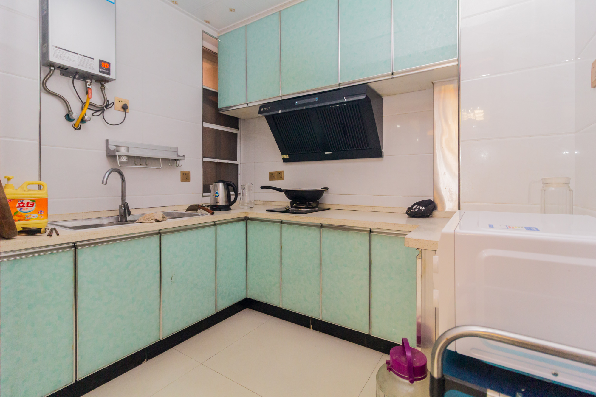 领东汇 3室2厅1卫 80.0万 领东汇 3室2厅1卫 80.0万厨房