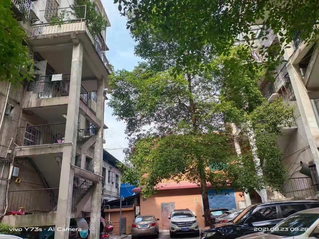 418家属区  3室2厅1卫    36.8万 418家属区  3室2厅1卫    36.8万小区图