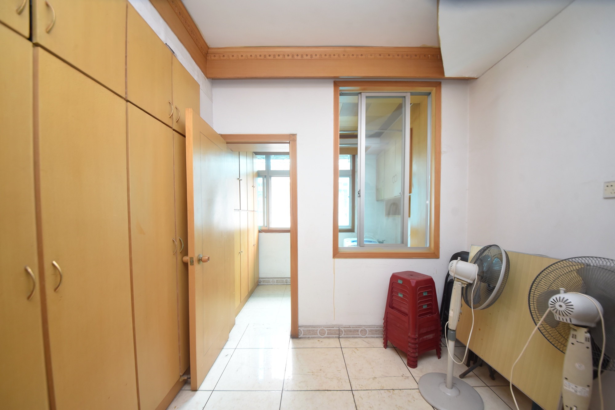 农行小区（农行宿舍）  3室2厅1卫   95.00万卧室