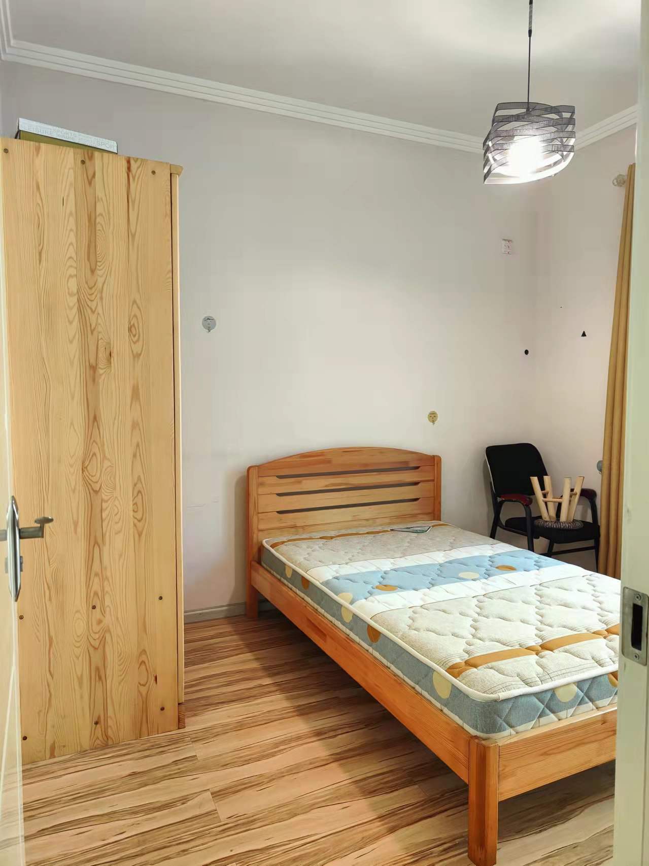 中天会展城A区  2室1厅1卫   2600.00元/月室内图