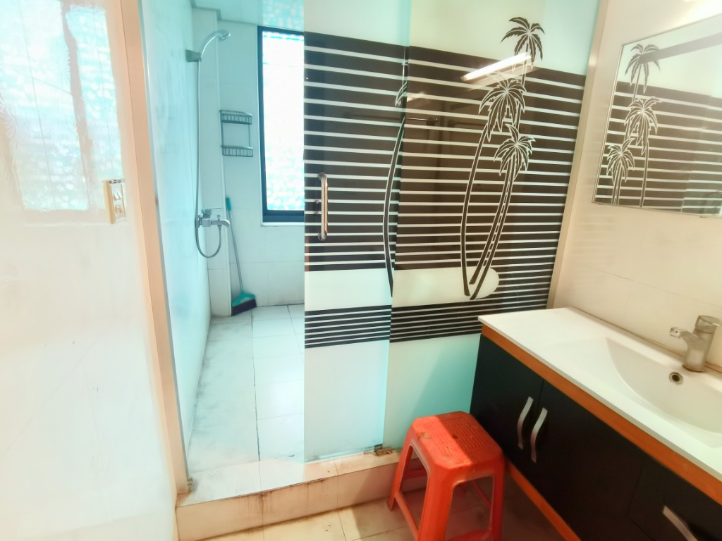 天泉一品  3室2厅2卫    81.8万 天泉一品  3室2厅2卫    81.8万客厅