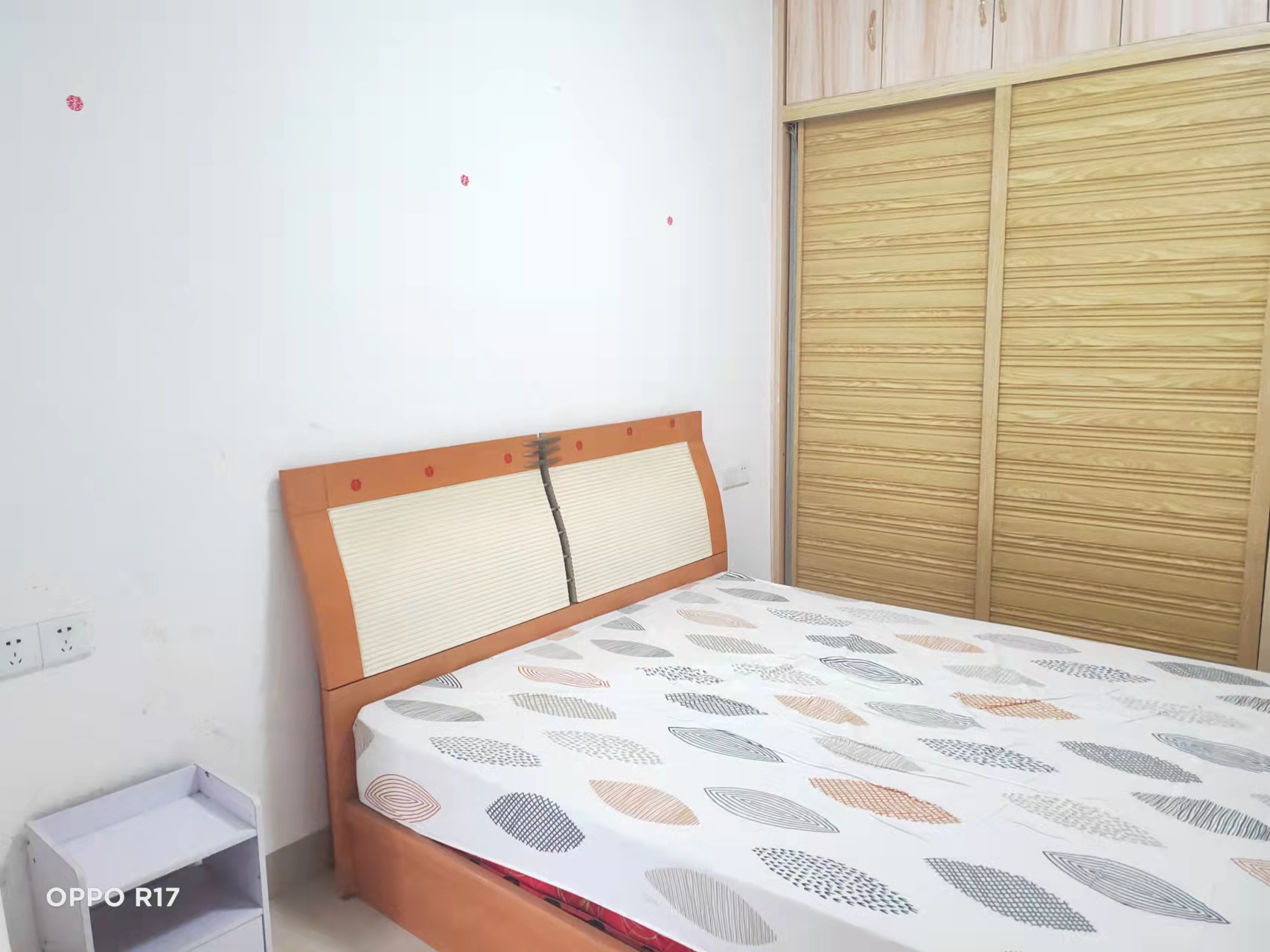 松亭小区 2室2厅1卫 1300.0元/月 松亭小区 2室2厅1卫 1300.0元/月室内图