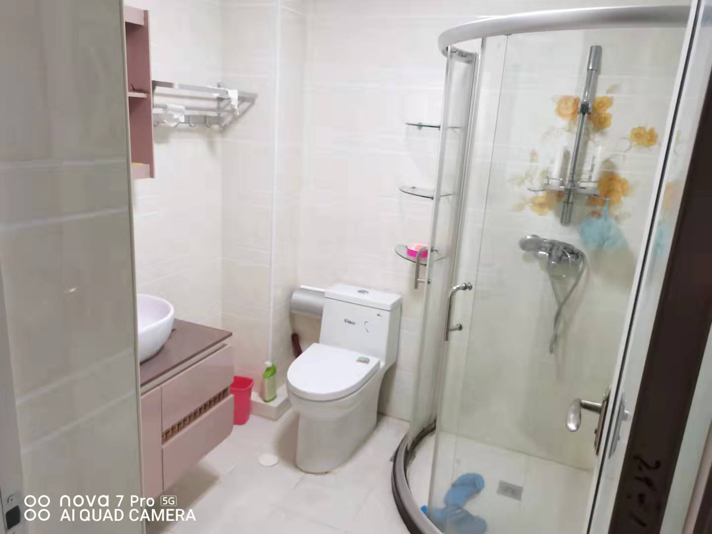 小科十号地 3室2厅2卫 96.0万 小科十号地 3室2厅2卫 96.0万卫生间