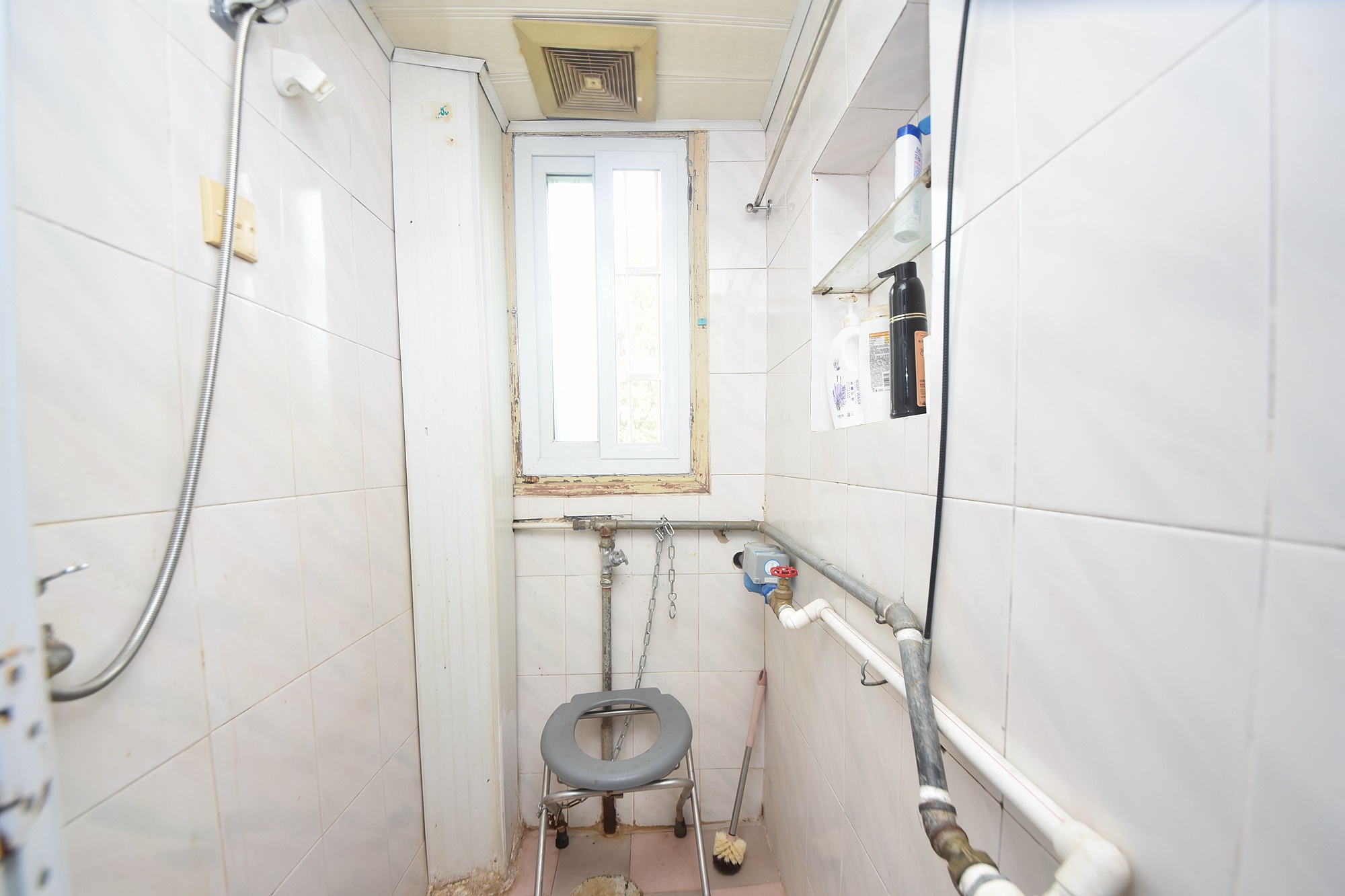 省林勘院  2室1厅1卫    39.8万卫生间