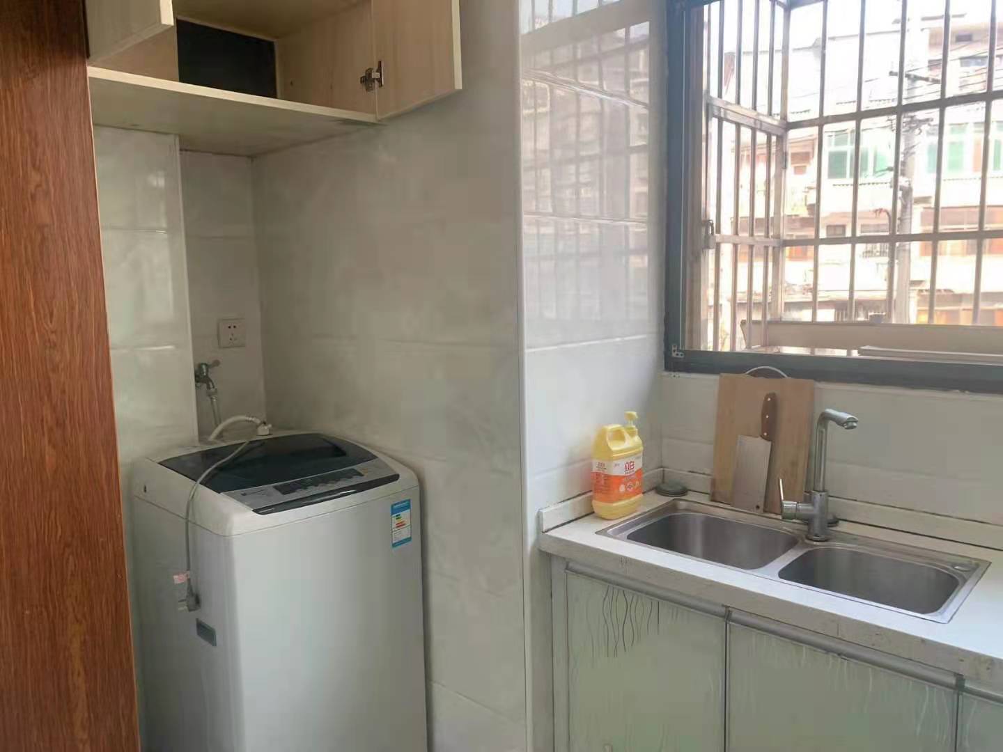 巧克力公寓 1室1厅1卫 1000.0元/月 巧克力公寓 1室1厅1卫 1000.0元/月室内图