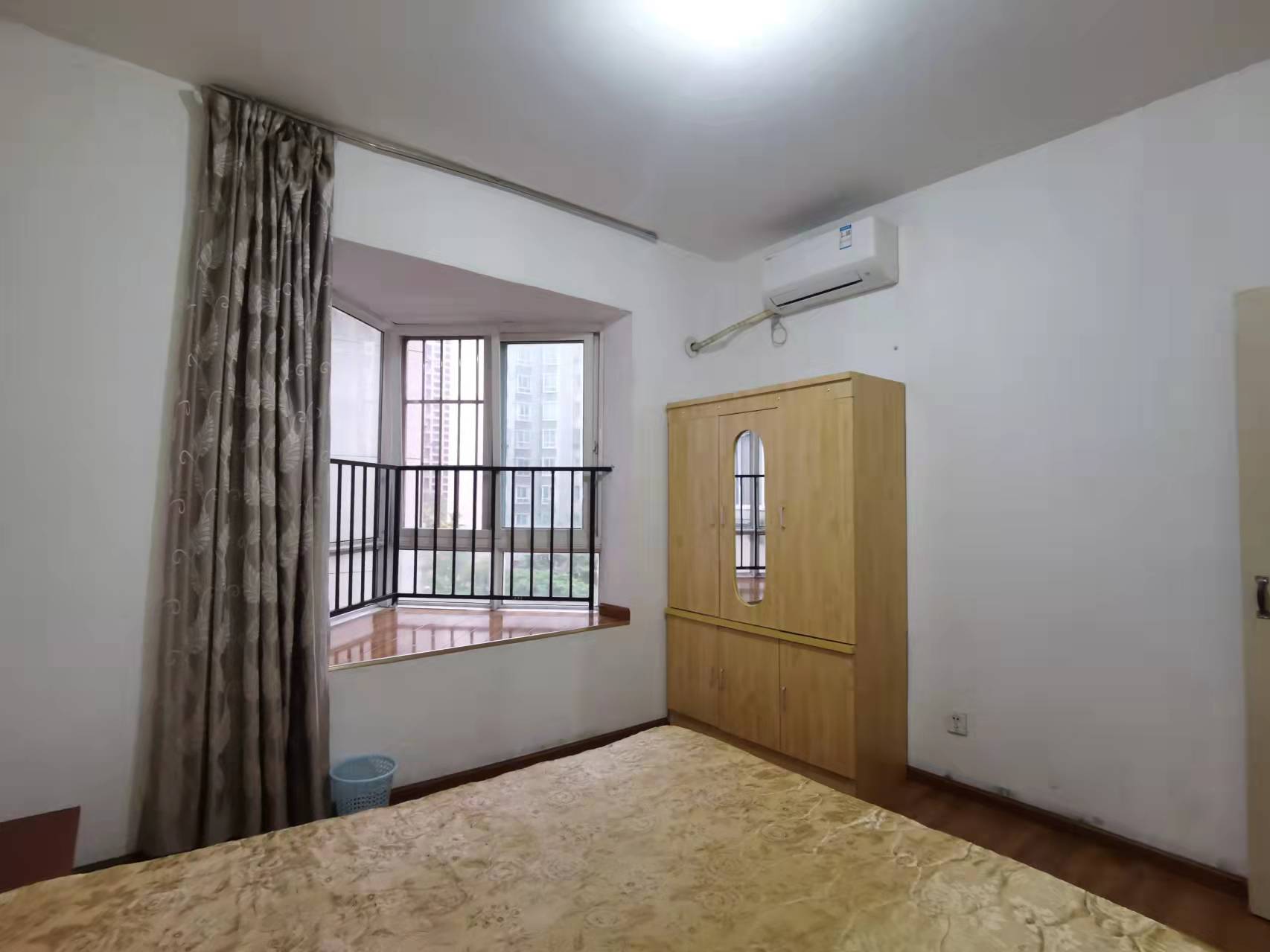 南湖锦苑 2室1厅1卫 1700.0元/月 南湖锦苑 2室1厅1卫 1700.0元/月室内图