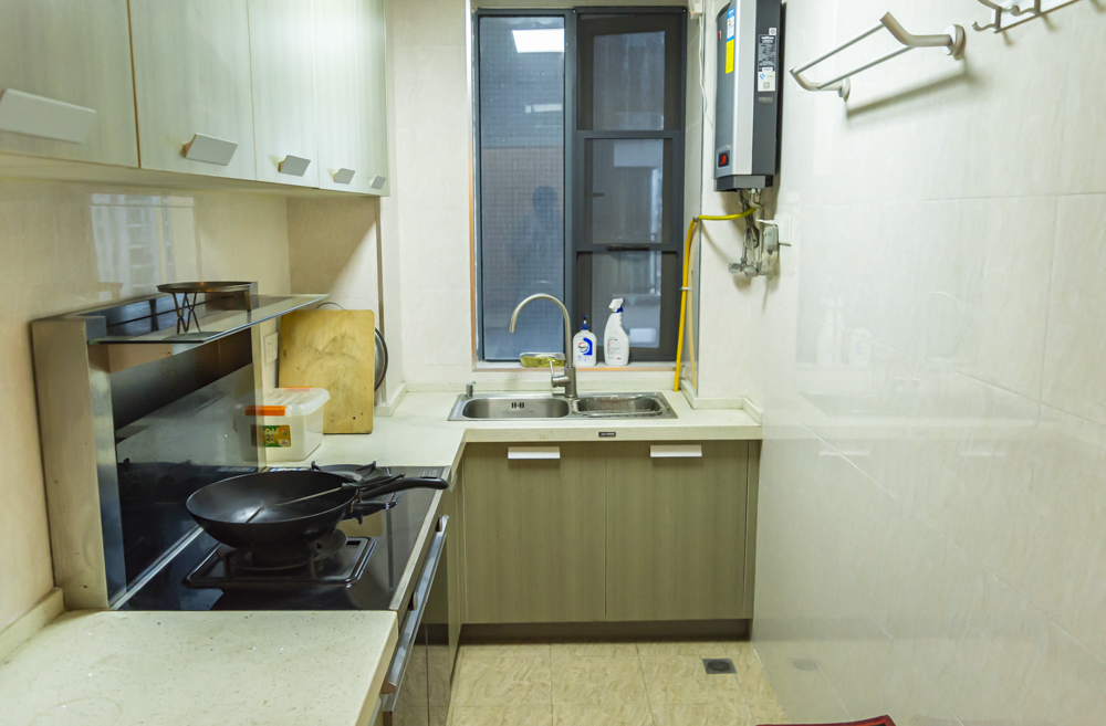 梓山湖领御  2室2厅1卫   68.00万客厅
