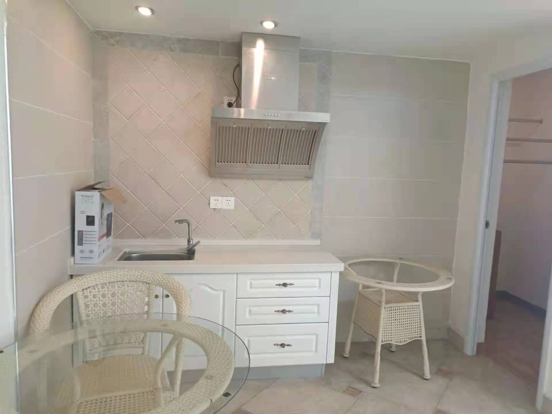 世纪阳光大厦公寓楼 1室1厅1卫 1100.0元/月 世纪阳光大厦公寓楼 1室1厅1卫 1100.0元/月室内图