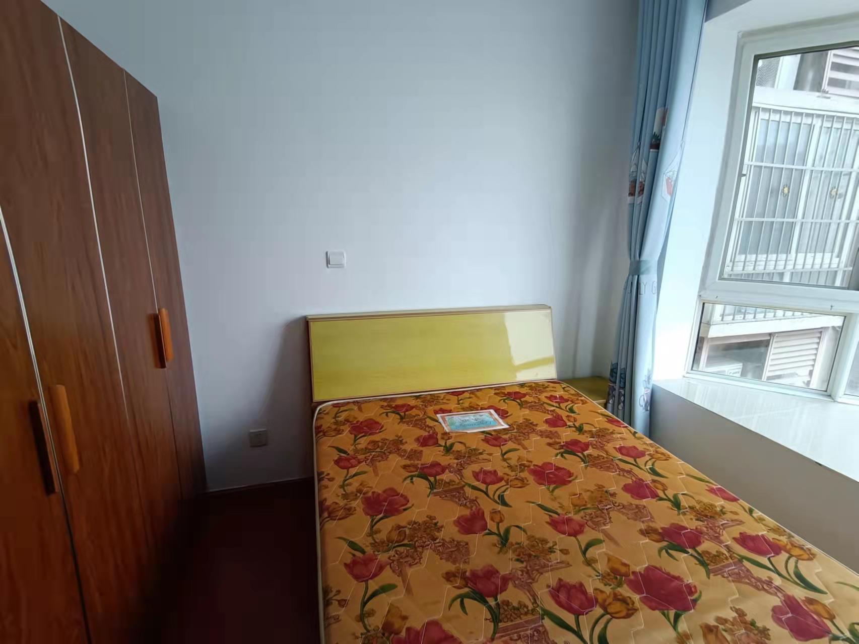 南湖锦苑 1室1厅1卫 1700.0元/月 南湖锦苑 1室1厅1卫 1700.0元/月室内图