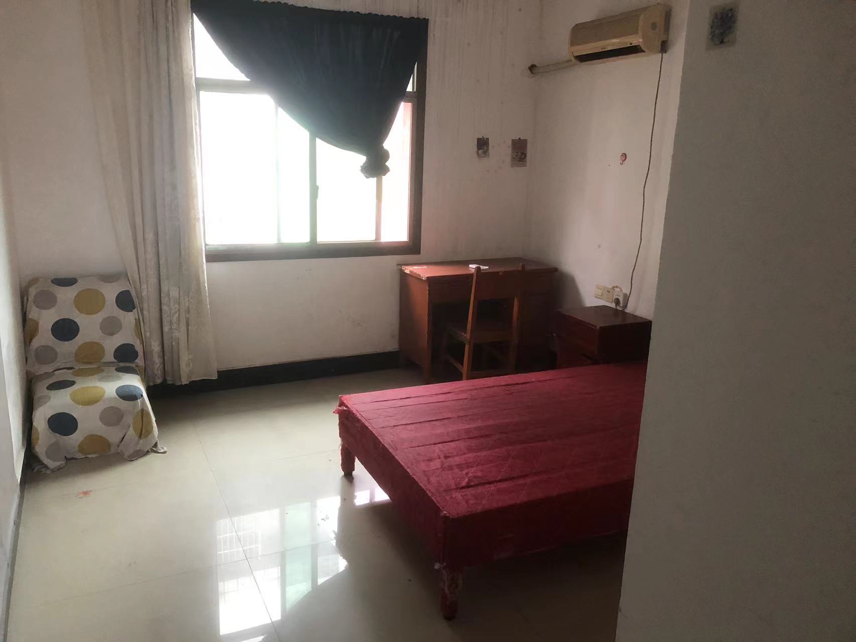 富竹苑  3室2厅2卫    900.0元/月 富竹苑  3室2厅2卫    900.0元/月室内图