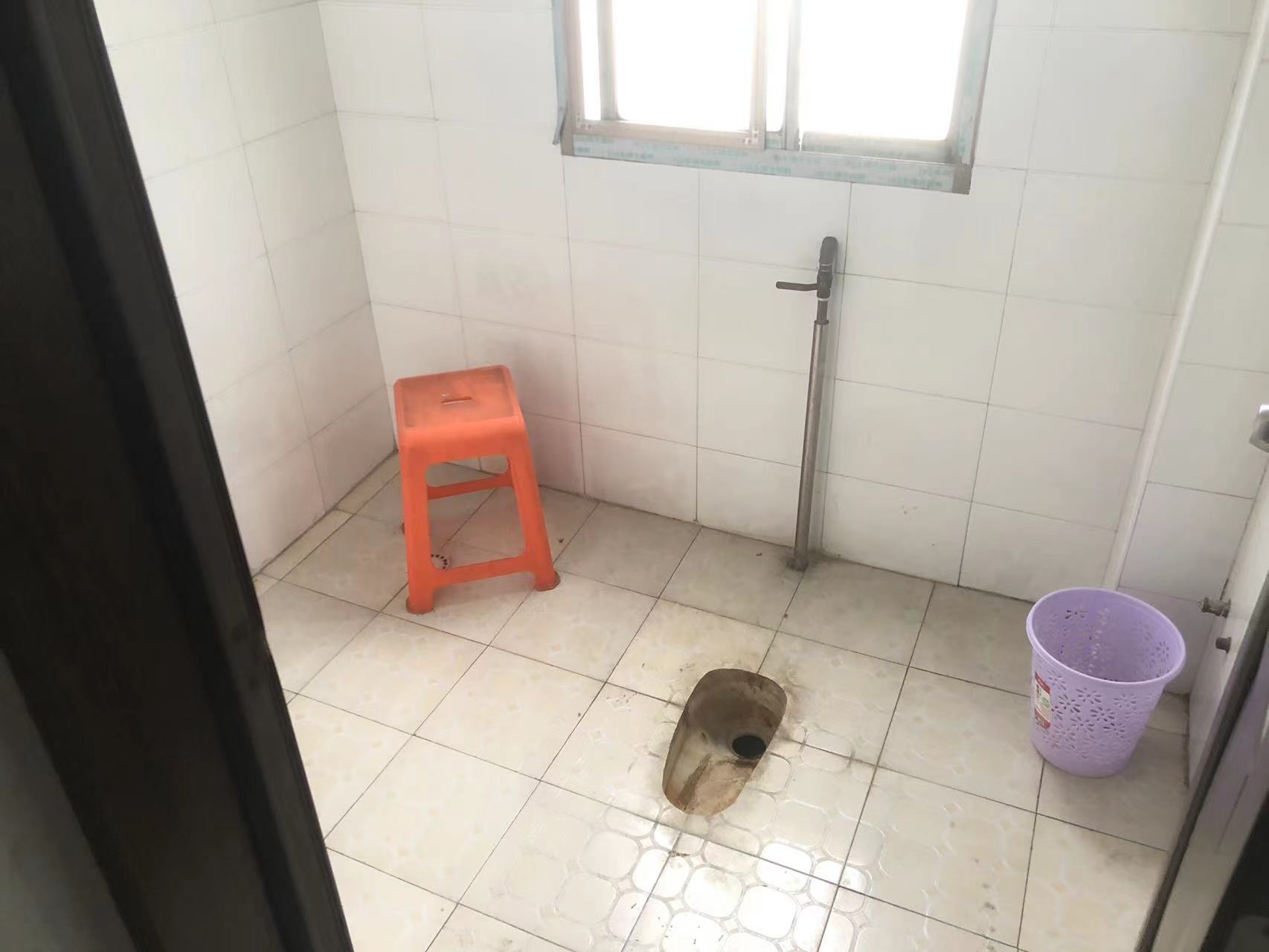 富竹苑  3室2厅2卫    900.0元/月 富竹苑  3室2厅2卫    900.0元/月室内图